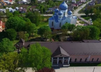 Чиновниця з Тернопільщини віддавала мільйонні тендери компанії свого чоловіка