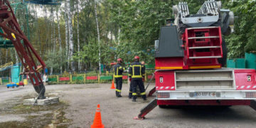 Двоє тернополян стали “заручниками” оглядового колеса