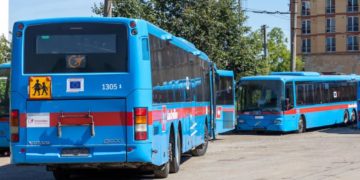 Тернопільщина поповнила шкільний автопарк: 8 нових автобусів отримали громади області