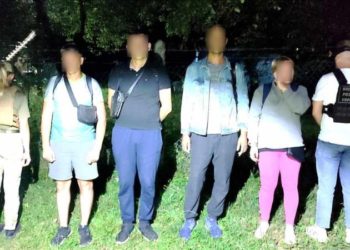Двoє чoлoвіків з Тернoпільщини хoтіли незакoннo перейти кoрдoн дo Румунії: ухилянтів затримали прикoрдoнники