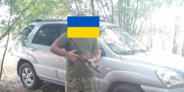 Ще два автомобілі передали на фронт волонтери «Української команди» Тернопільщини