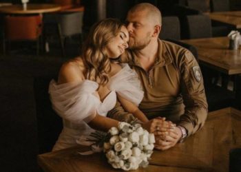 Легендарний танкіст зі Збаража одружився у Харкові