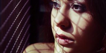 Суд оштрафував двох жителів Тернопільщини, які намагалися продати жінку в сексуальне рабство