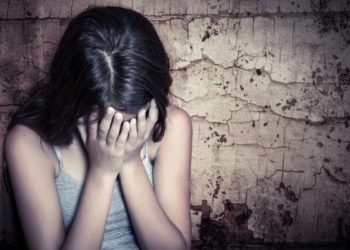 Пенсіонер з Тернопільщини обікрав маленьку дівчинку