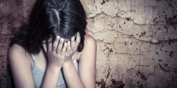 Пенсіонер з Тернопільщини обікрав маленьку дівчинку