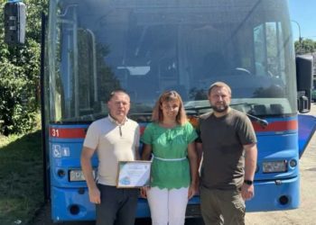 Громади Тернопільщини почали отримувати нові шкільні автобуси: Трибухівська територіальна громада вкотре отримала допомогу