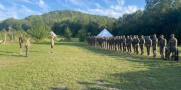 Микола Люшняк привітав учасників патріотичного табору «Легіон-25», який відбувається на Тернопільщині