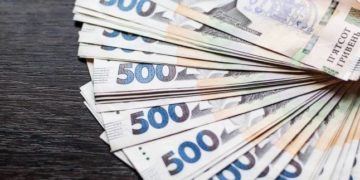 Офіцер з Тернопільщини вимагав гроші від солдата та погрожував йому дисциплінарним стягненням