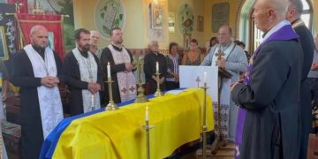 В громаді на Тернопільщині попрощалися з тридцятирічним воїном-сиротою, якого забрала війна