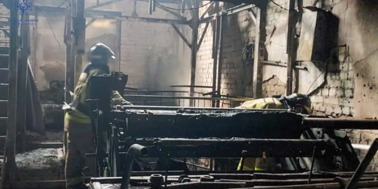 На одному з підприємств Тернопільщини згоріло понад 13 тонн поліетилену