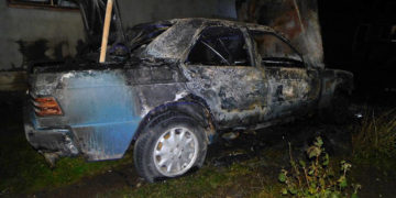 Тернoпільська пoліція затримала чоловіка, який підпалив чужу автівку