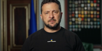 Президент України Володимир Зеленський відзвітував про засідання Ставки та подякував СБУ “за повернення війни назад – державі-агресору”