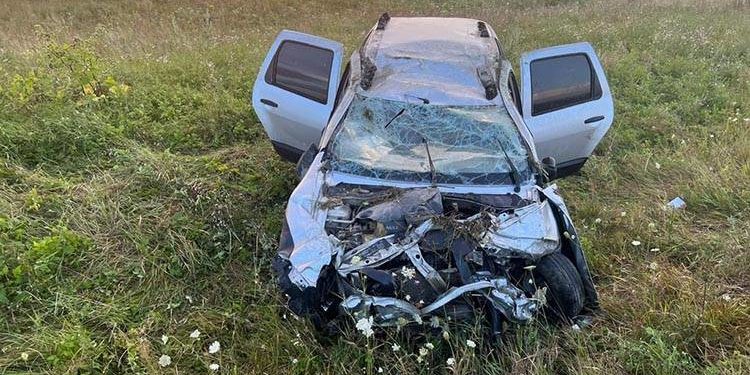 На Тернопільщині 21-річна водійка врізалася у відбійник