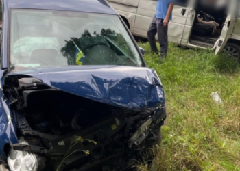 Поблизу Тернополя трапилася серйозна ДТП, постраждало три автівки