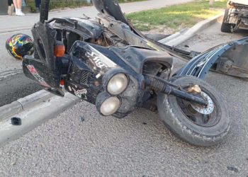 У Бережанах мопед протаранив дорогу іномарку