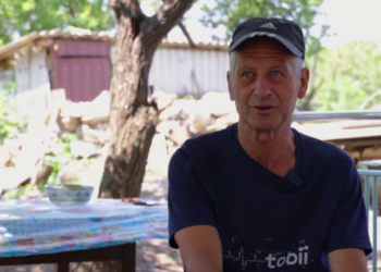 «Якби не виїхав, то сьогодні би вже розмови з вами не було…»