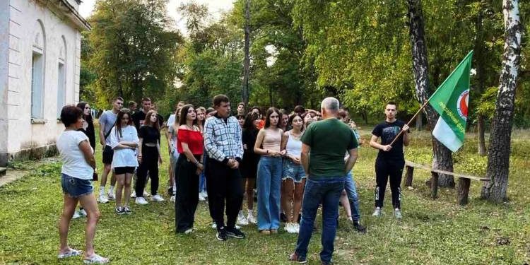 Геостацiонар – посвята у студенти географiчного факультету ТНПУ вiдбулася у цiкавiй локацiї