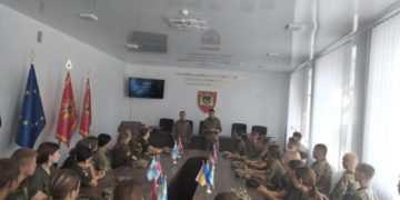 У Тернопільському коледжі відбувся допрем’єрний показ документального фільму про героїв України з Тернопільщини