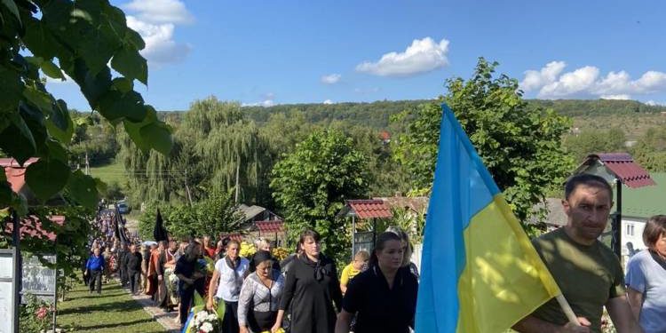 Небесне військо поповнив Герой з Тернопільщини: в Саранчуківській громаді поховали Івана Омелюту