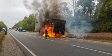 Біля Кременця горіла “фура”, яка перевозила цукор