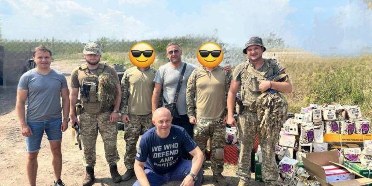 Андрій Ярема, Юрій Ханін та Ігор Гуда відвідали з допомогою українських військових