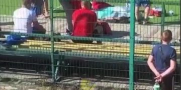 Трагедія на футбольному полі у Тернополі: посеред гри помер чоловік