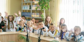 Президент України Володимир Зеленський поспілкувався з школярами Тернопільщини