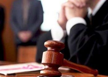 Суд покарав пенсіонерку з Тернопільщини, яка побила палицею сусідку