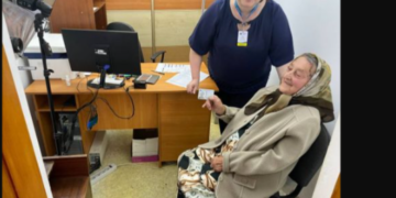 Здійснила мрію в 95 років: жінка з Тернопільщини взяла прізвище покійного чоловіка