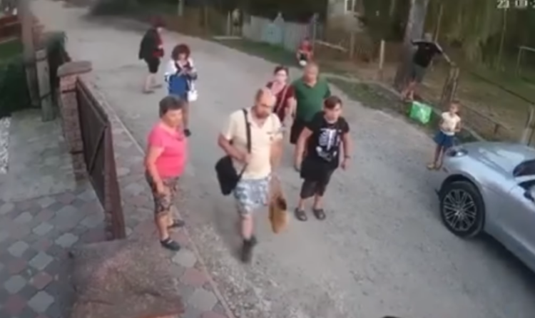 Суддя з Бережан вчинив самосуд над твариною та її власницею