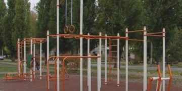 Громада на Тернопільщині, в розпал війни, вирішила потратити 780 тисяч на облаштування спортивного майданчика