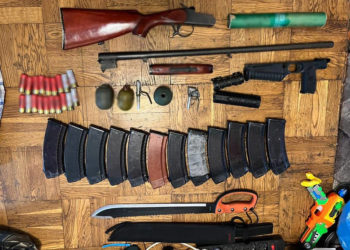 Поліція Києва затримала жінку з Тернопільщини, яка нелегально продавала боєприпаси