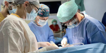 Семимісячній дівчинці з Тернопільщини провели надскладну операцію на Львівщині