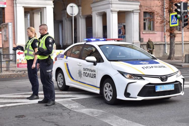 На Тернопільщині зупинилися всі підприємства та громадський транспорт