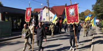 В Козівській громаді прощаються з Ярославом Демковим, який загинув захищаючи країну від окупантів