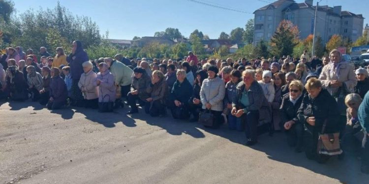 В Козівській громаді прощаються з Ярославом Демковим, який загинув захищаючи країну від окупантів