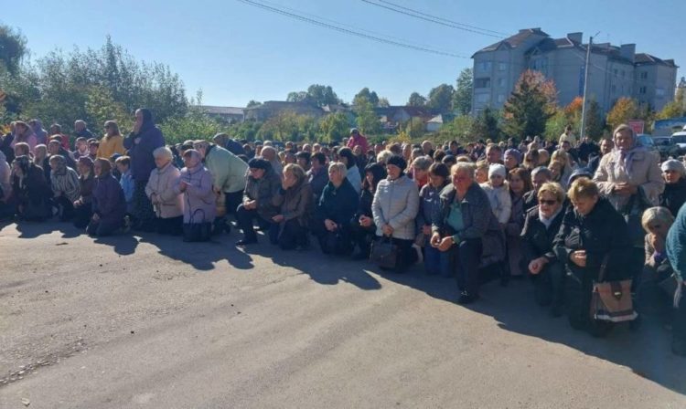 В Козівській громаді прощаються з Ярославом Демковим, який загинув захищаючи країну від окупантів