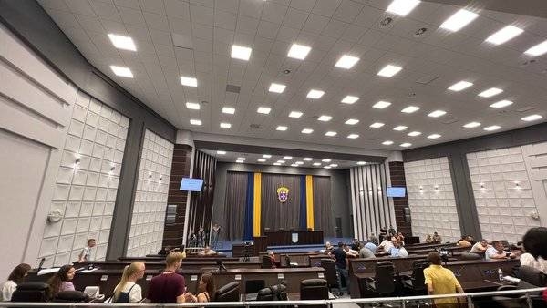 У Тернополі скликають сесію обласної ради, де будуть обговорювати “гострі” питання