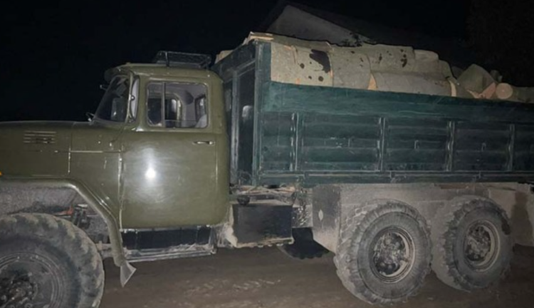 Відразу у трьох громадах Тернопільщини правоохоронці зареєстрували незаконну вирубку дерев