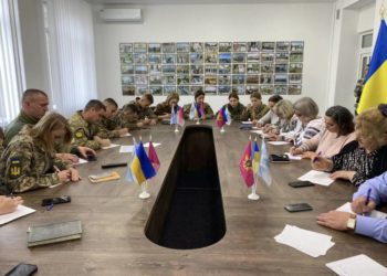 Курсанти і працівники Тернопільського коледжу долучились до написання радіодиктанту національної єдності 2023