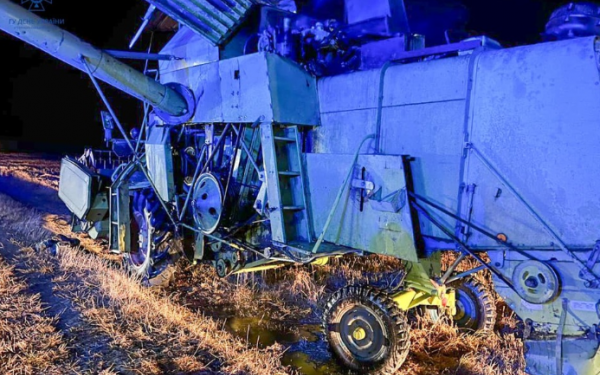 В пожежі на Тернопільщині згоріла дорога іномарка