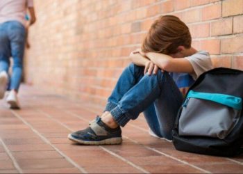 Суд Тернопільщини покарав директора ліцею, який “закривав очі” на булінг в навчальному закладі