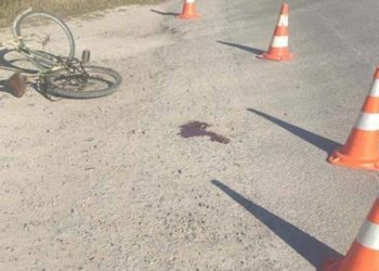 На Тернопільщині автівка збила велосипедиста, який порушив правила дорожнього руху