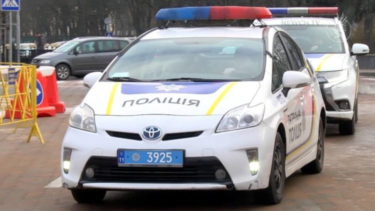 В аварії на Кременеччині постраждав мотоцикліст: чоловік опинився у реанімації