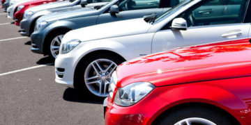 Стало відомо скільки податків сплатили власники елітних автівок на Тернопільщині