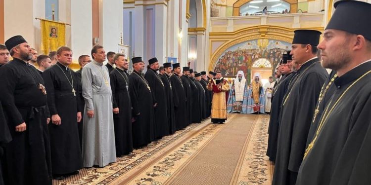 “Почаївська лавра мусить бути українською”: на Тернопільщині відбулася наукова конференція