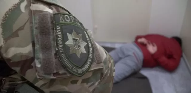 Поліція Тернопільщини розкрила злочинну групу, яка незаконно ввозила в Україну автомобілі