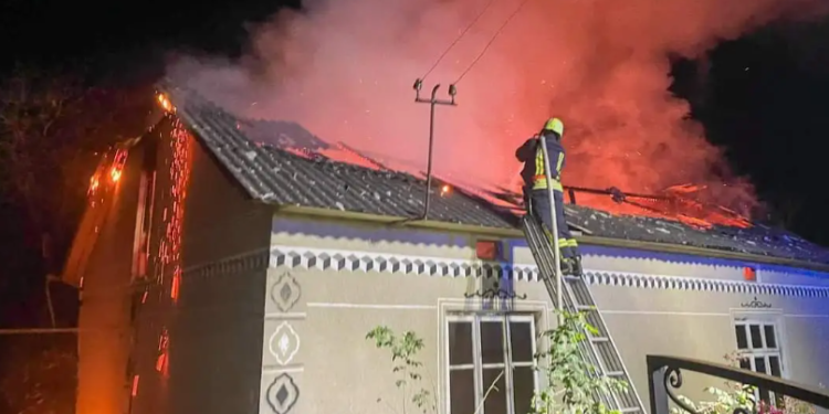 В Заліщицькій громаді горів приватний будинок