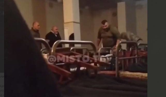У мережі з’явилося відео побиття чоловіка працівниками тернопільського ТЦК