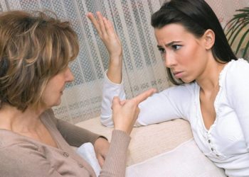 На Тернопільщині суд оштрафував жінку, яка в месенджері посварилася зі свекрухою